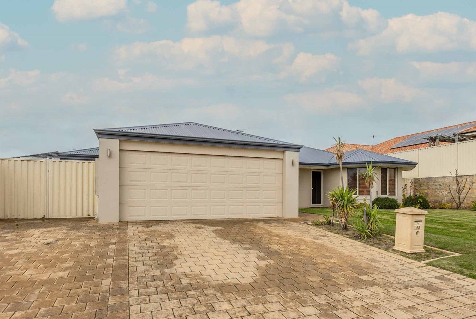 68 Regency Avenue, Madeley WA 6065, Image 0