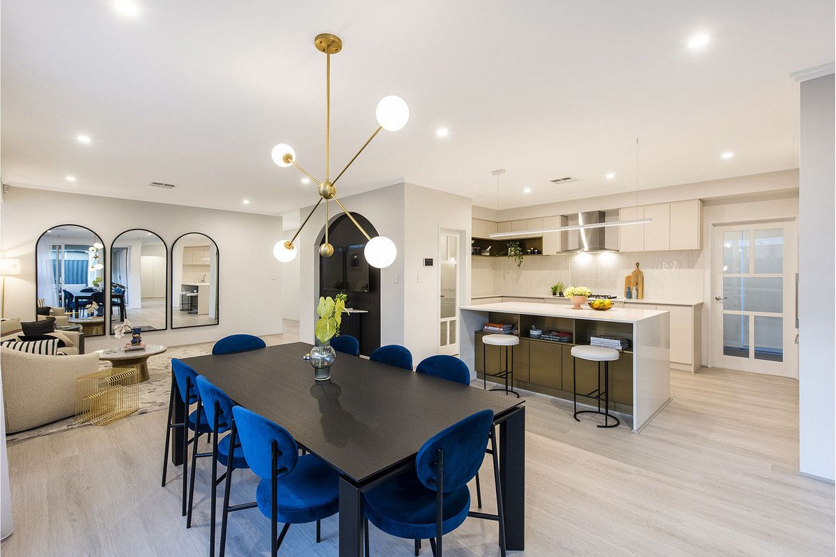 3 bedrooms House in Lot 86 Corymbia Way HAMMOND PARK WA, 6164