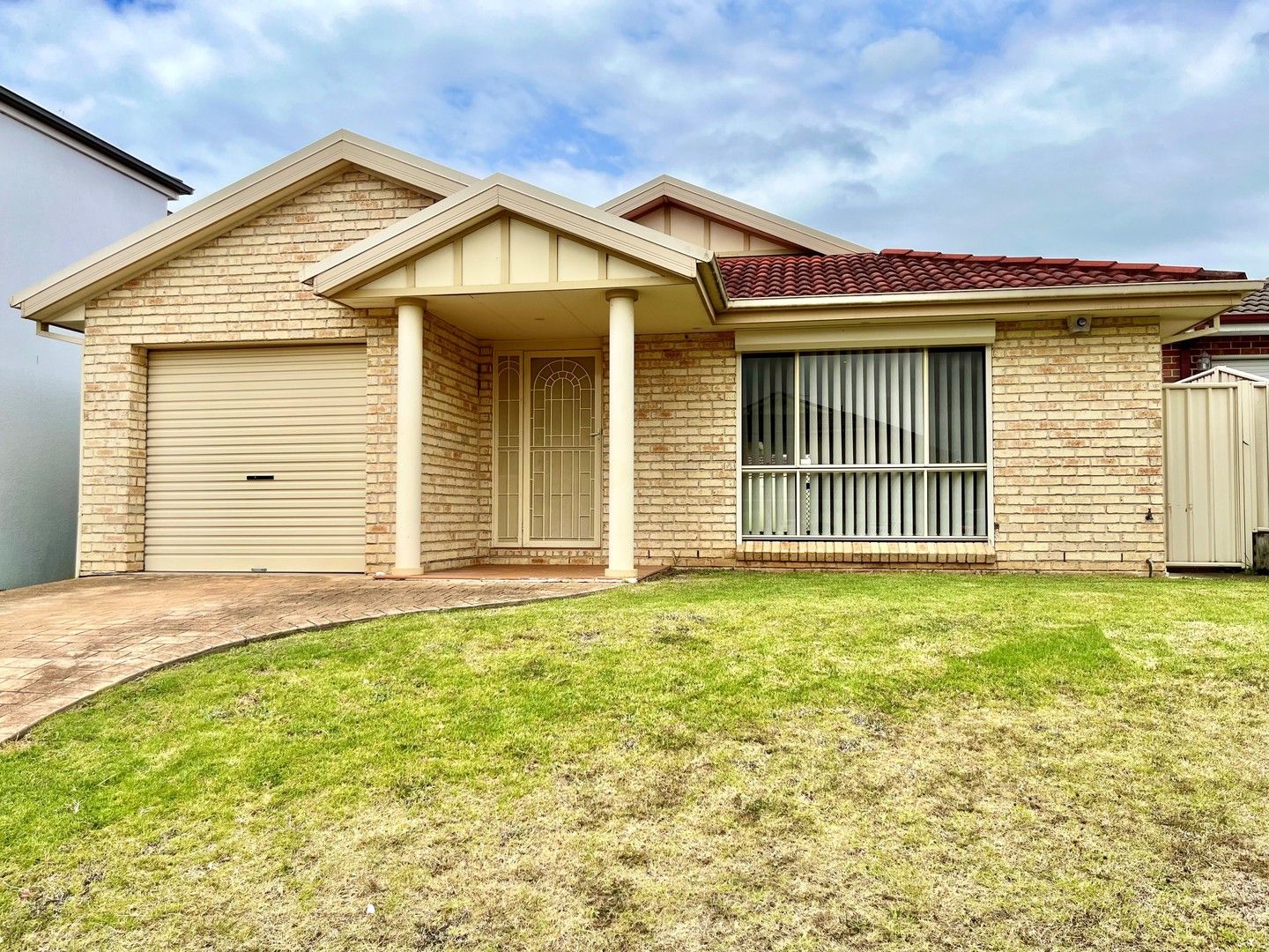5 Chadley Place, West Hoxton NSW 2171 House For Rent Domain