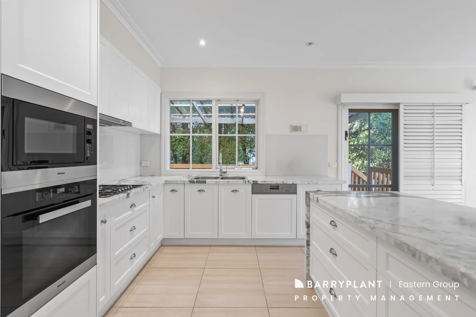 5 Kenman Close, Templestowe VIC 3106 - House For Rent | Domain