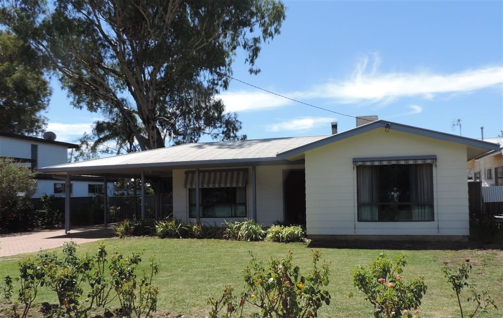 Property Report for 8 Frawley Street, Warren NSW 2824