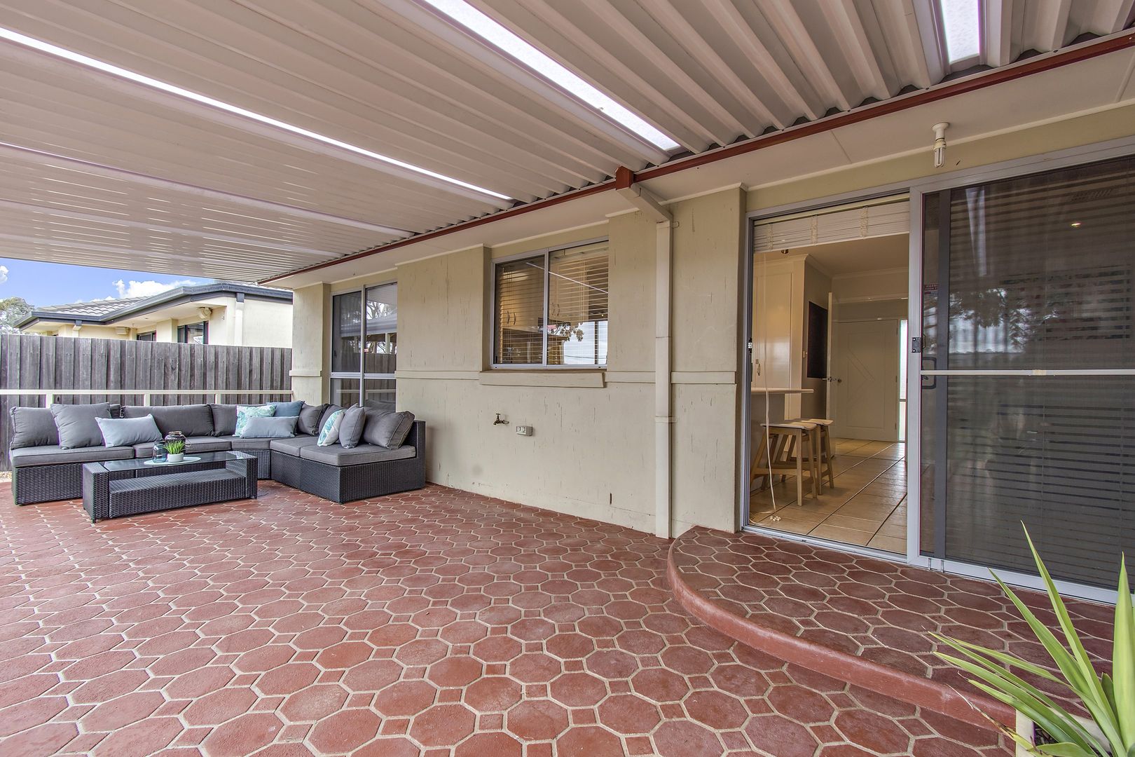 2/15 Rainbow Place, Latham ACT 2615, Image 2