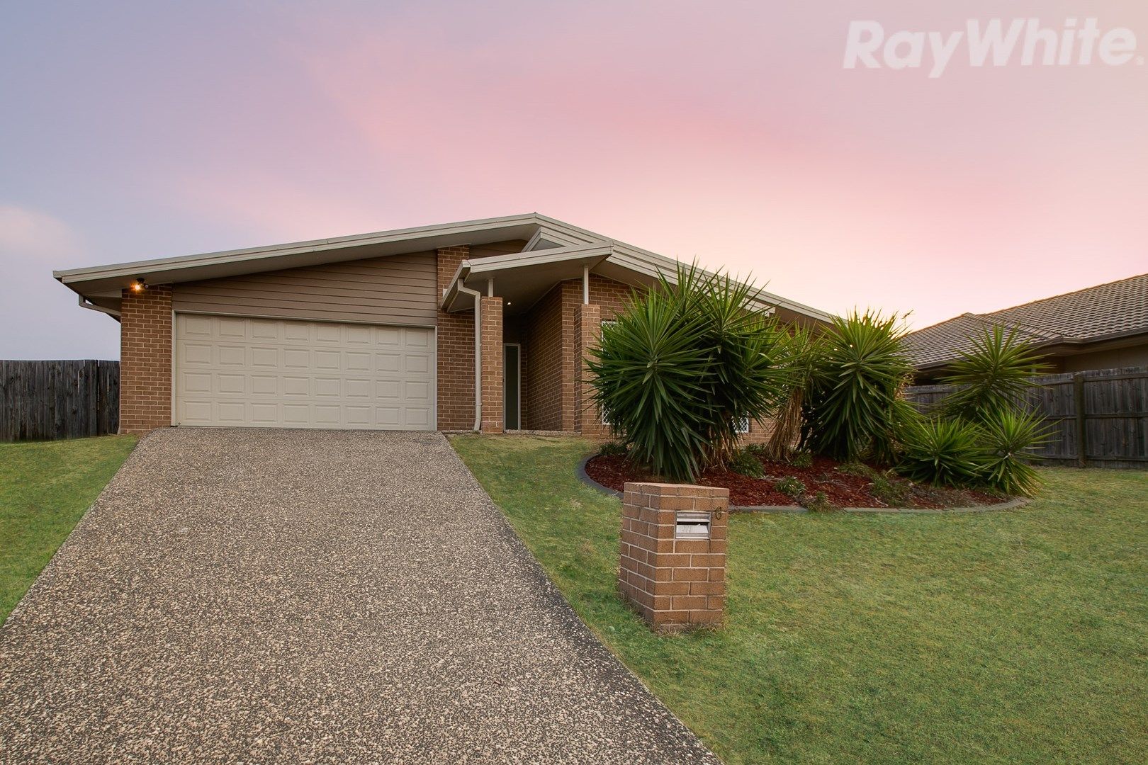 6 Robert Place, Yamanto QLD 4305, Image 0