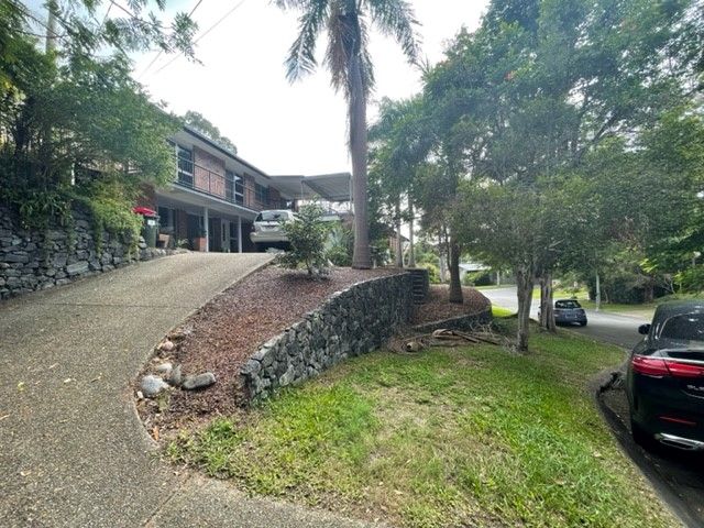 3 bedrooms House in 5 Kim Street CHAPEL HILL QLD, 4069