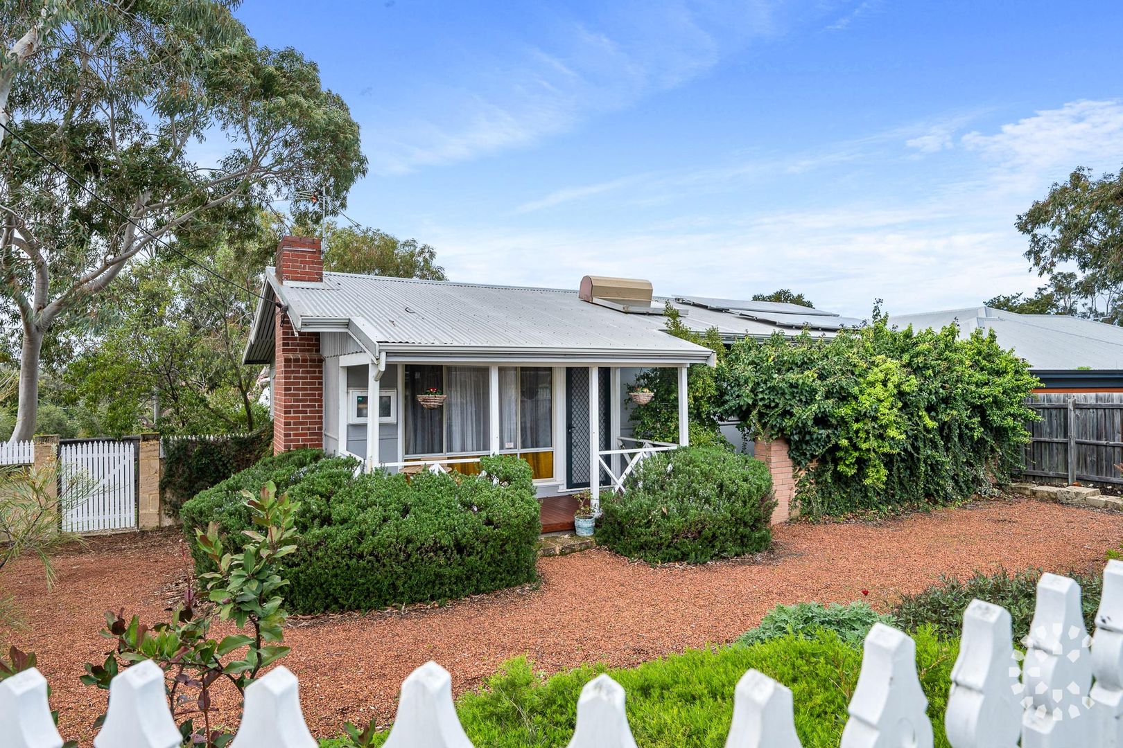 1 Oldham Crescent, Hilton WA 6163, Image 1