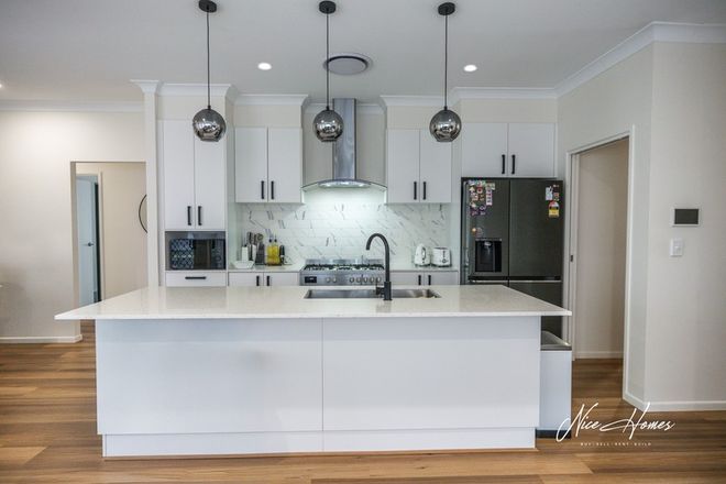 29 Sunflower Court Ripley 4306 - Image 4