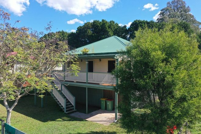 Picture of 33 Lonicera Street, MACLEAY ISLAND QLD 4184