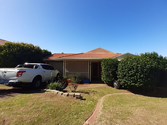 2 Cypress Close, Blue Haven NSW 2262