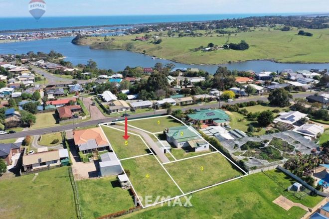 Picture of 5/58 Capes Road, LAKES ENTRANCE VIC 3909