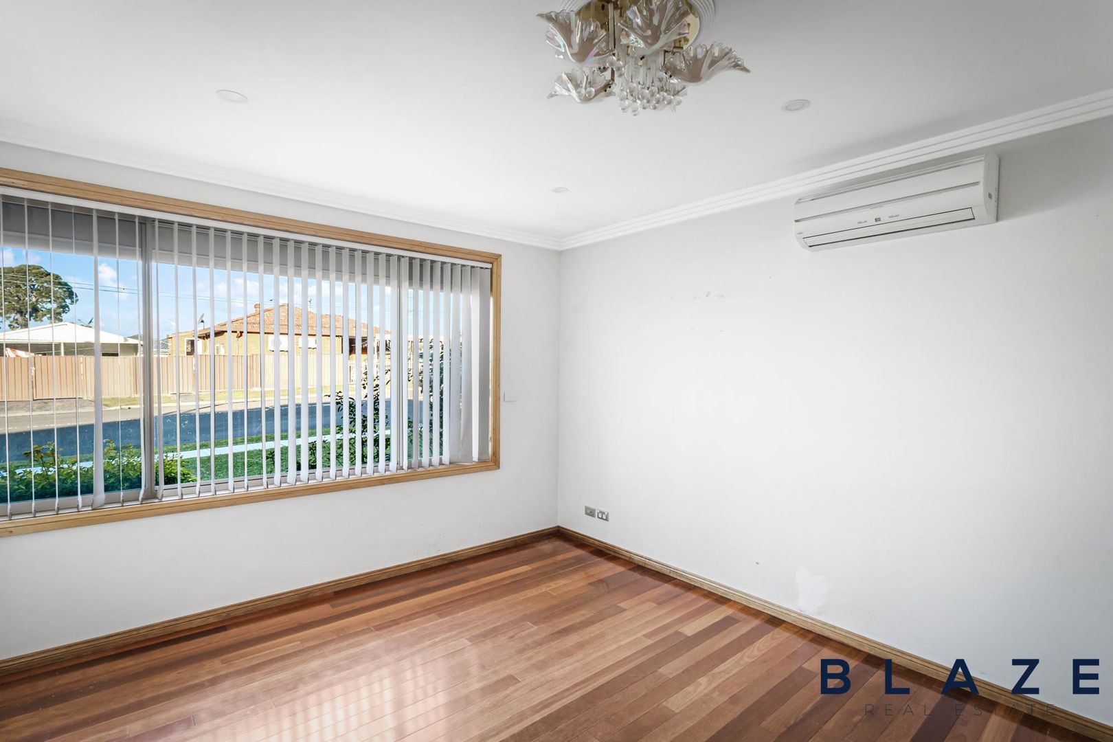 15 Hamersley Street, Fairfield West NSW 2165, Image 2