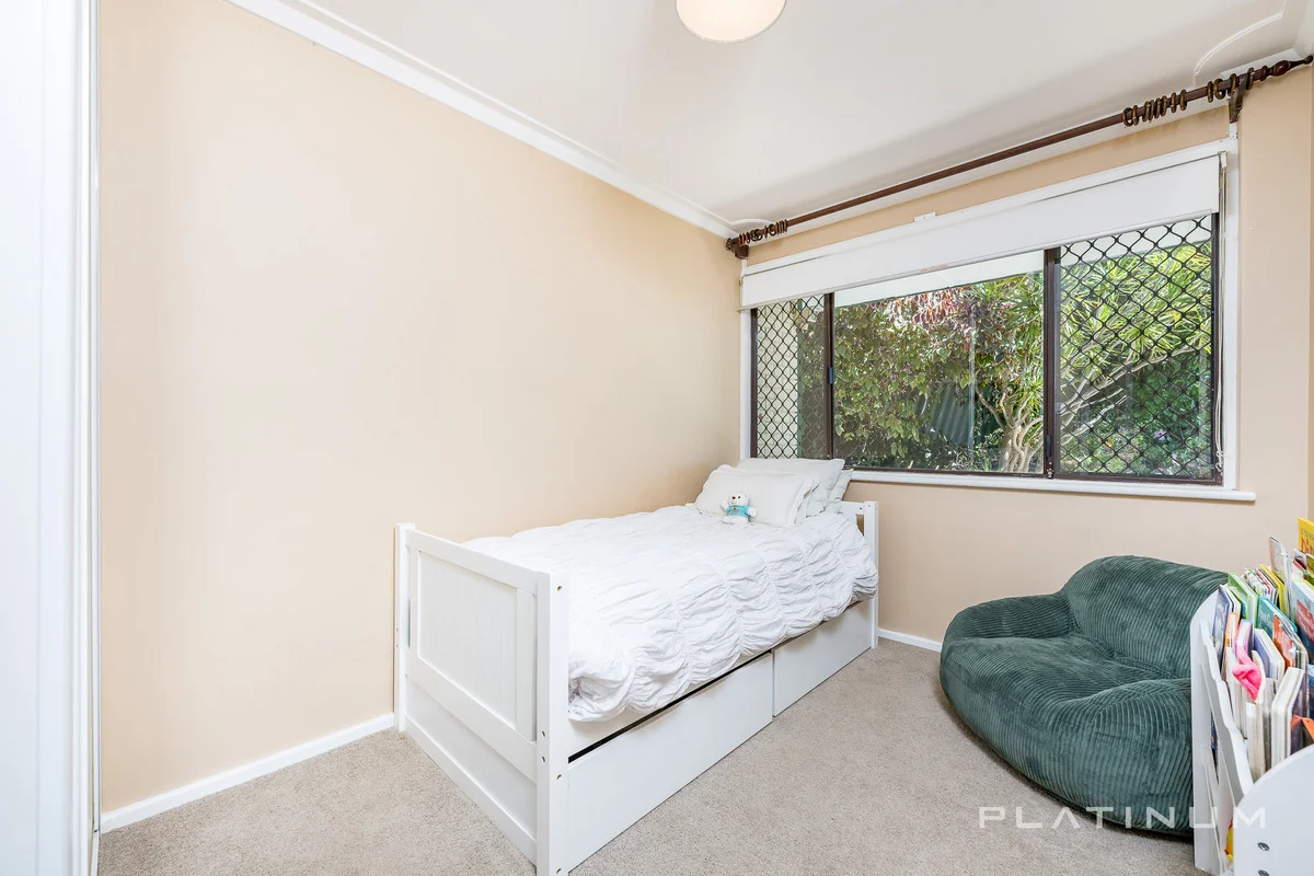 Additional image 15 of 3 Esk Close, Craigie WA 6025