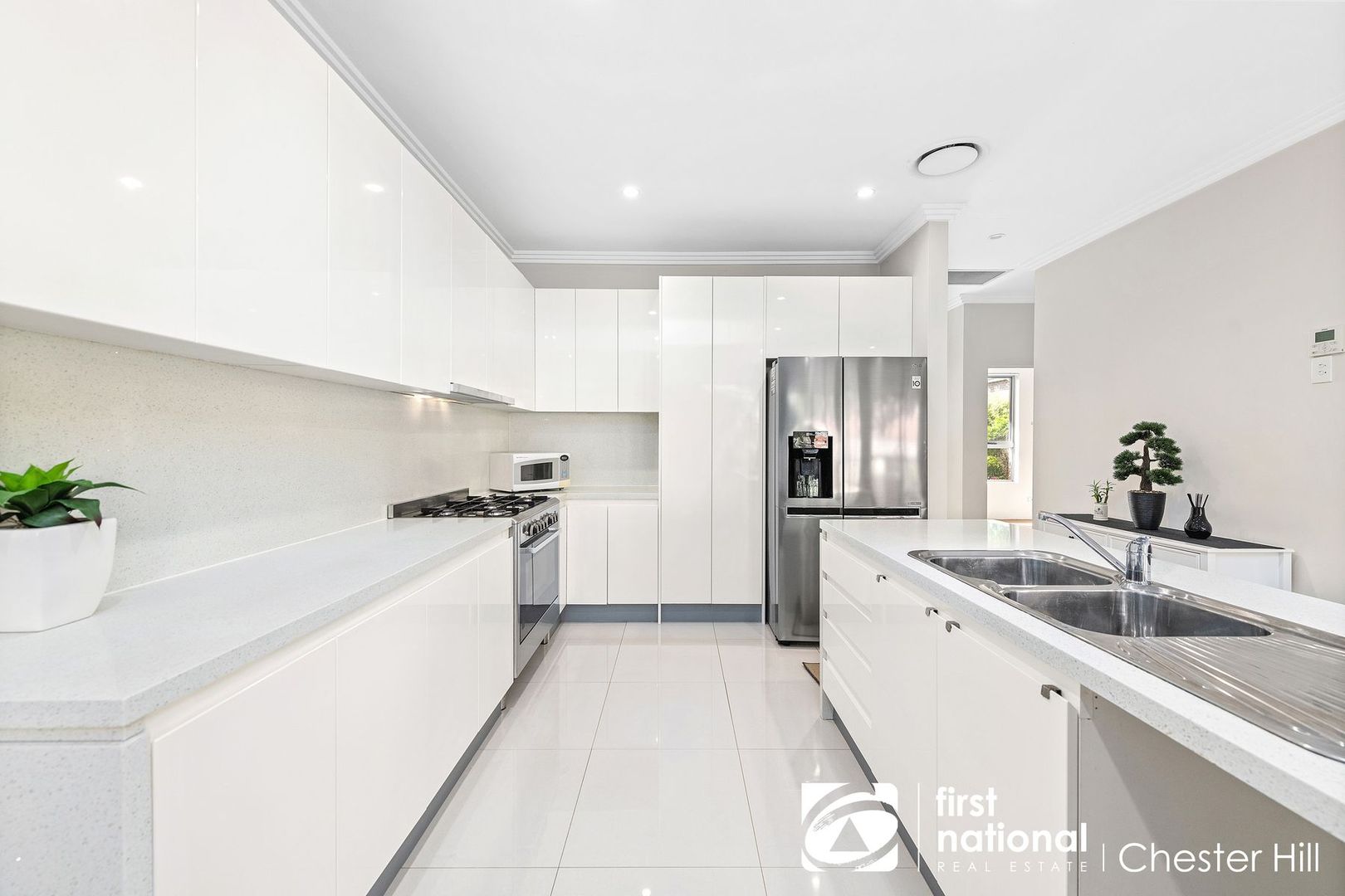 3/133 Birdwood Road, Georges Hall NSW 2198, Image 2