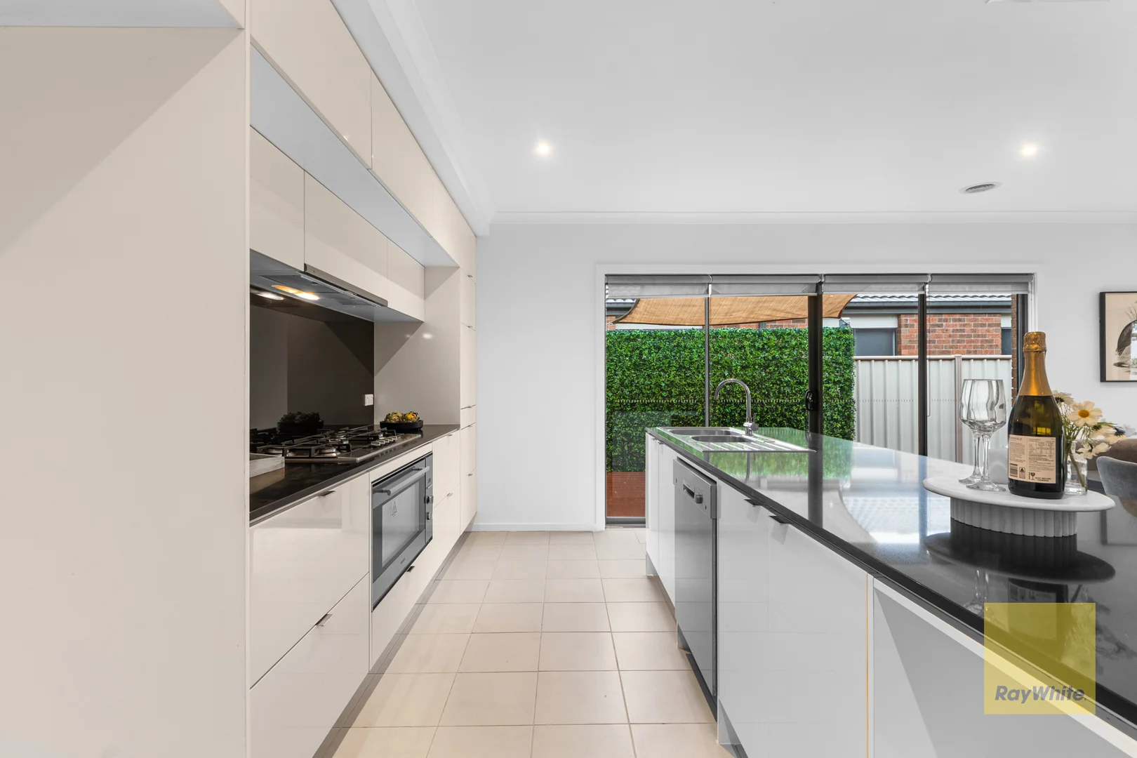 Additional image 8 of 16 Locksley Drive, Truganina VIC 3029