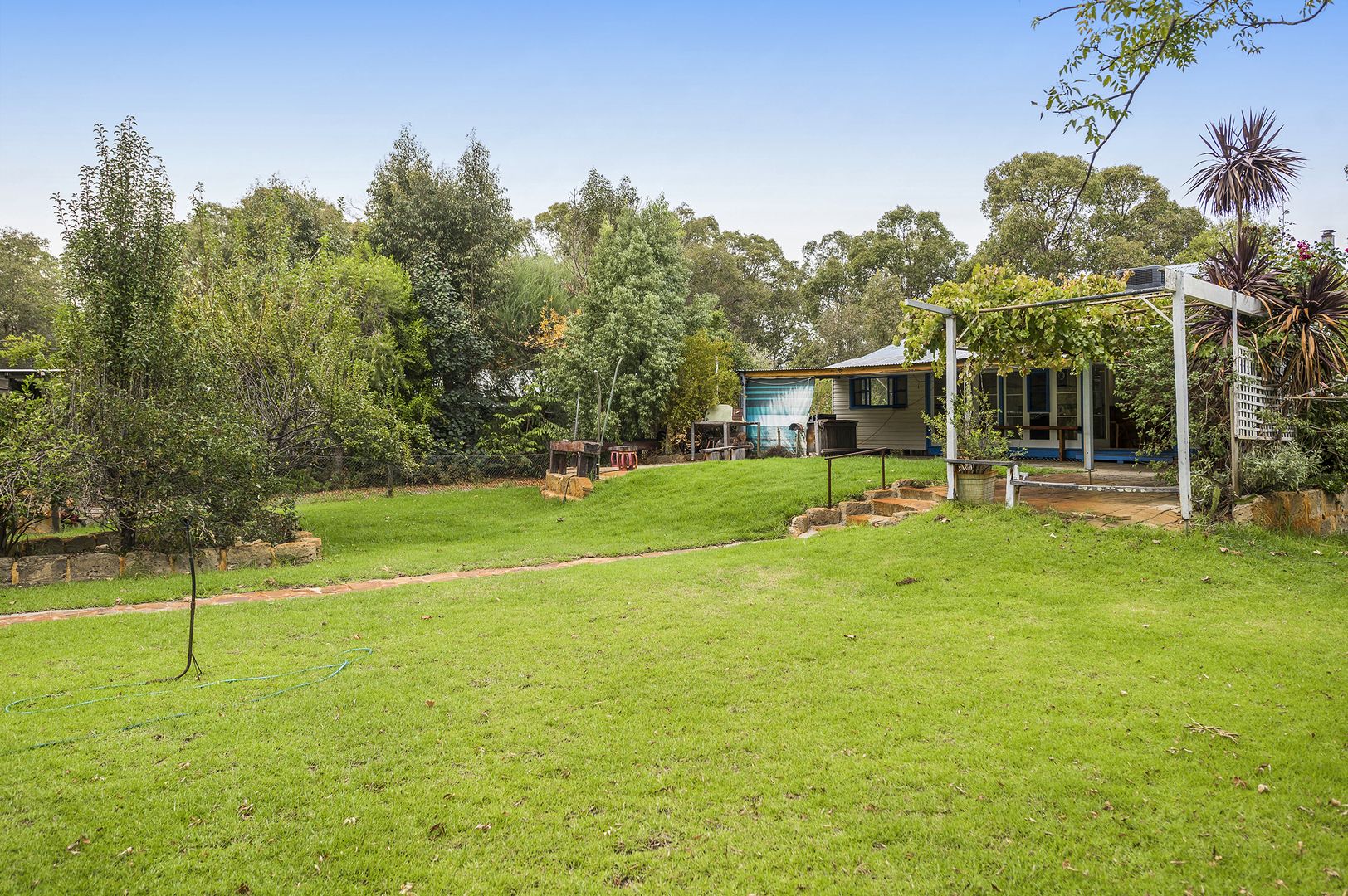 113 Clifton Street, Chidlow WA 6556, Image 2