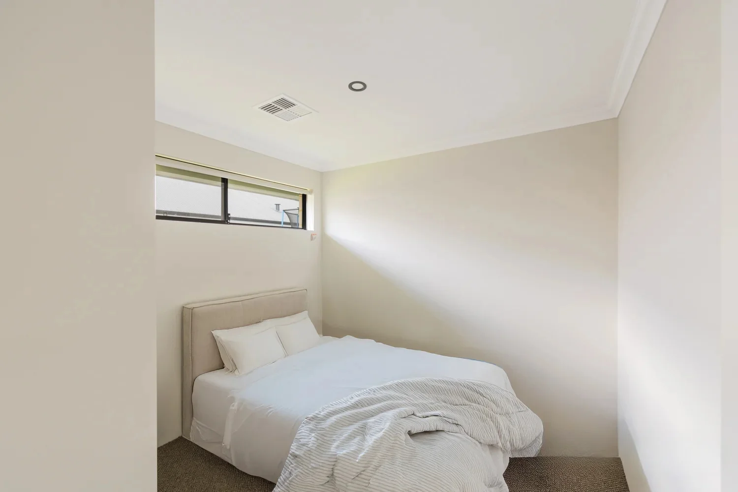 Additional image 5 of 23 Churchyard Avenue, Wellard WA 6170