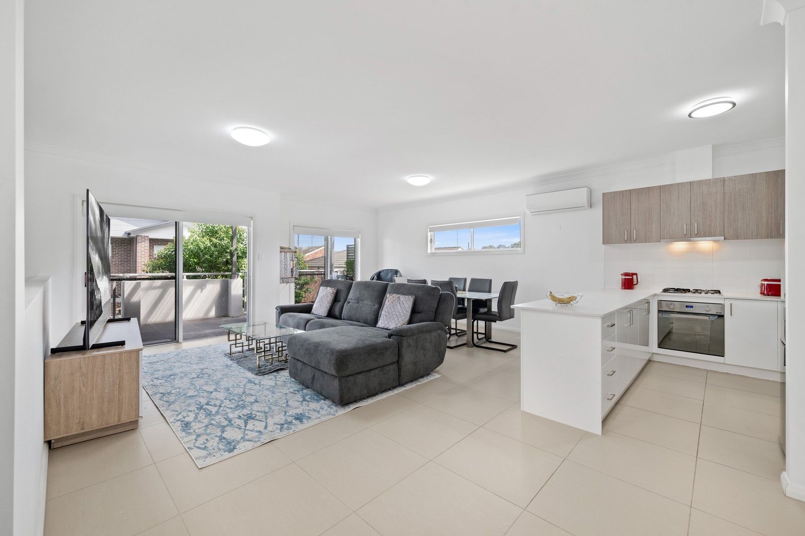 12/120-122 Cumberland Road, Ingleburn NSW 2565, Image 0