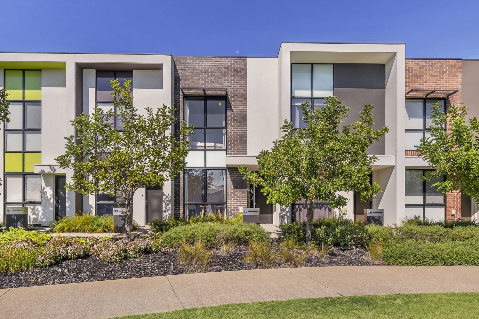 37 Cardinal Street, St Clai Property History & Address Research Domain