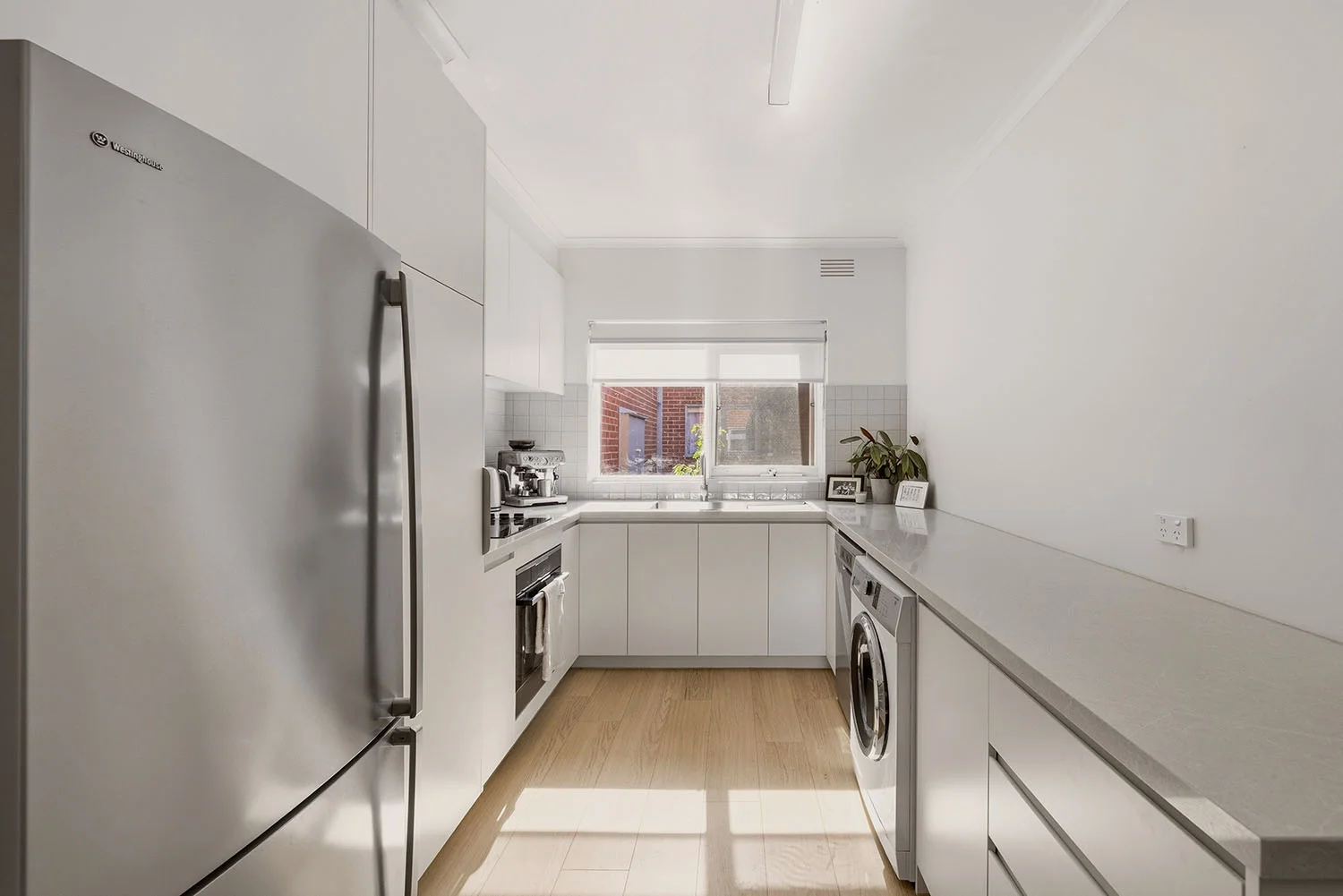 Additional image 3 of 3/3 Halstead Street, Caulfield North VIC 3161