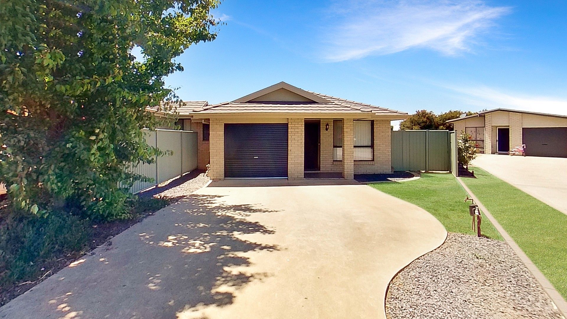 4 bedrooms Duplex in 4B Jonquil Court DUBBO NSW, 2830