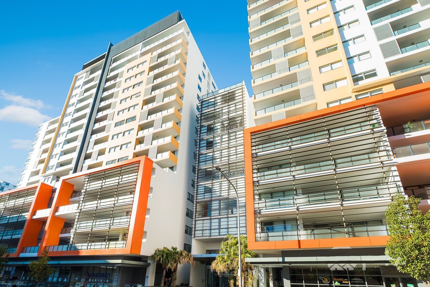 3 bedrooms Apartment / Unit / Flat in 807b/8 Cowper Street PARRAMATTA NSW, 2150