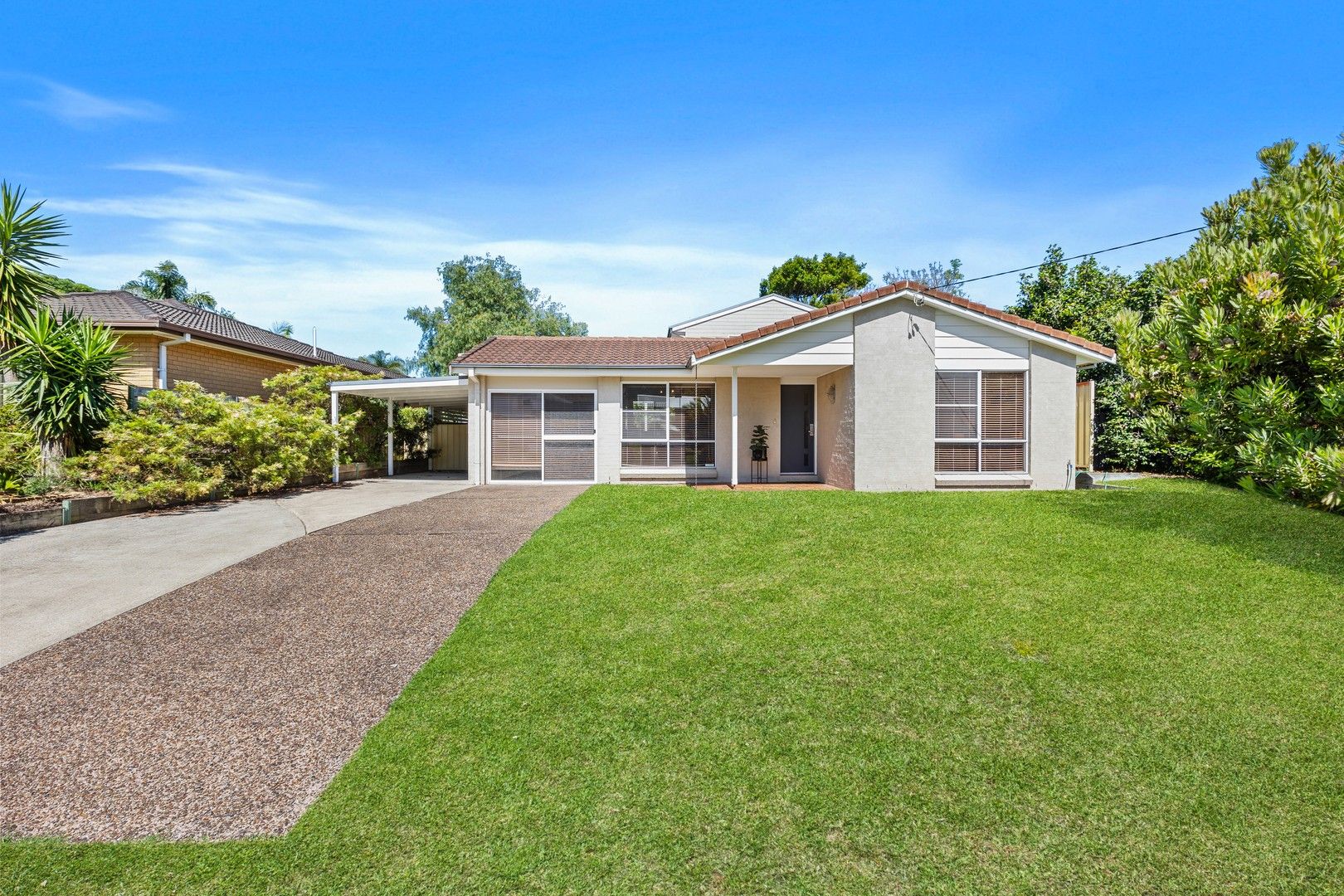 4 bedrooms House in 34 Bangalow Street NARRAWALLEE NSW, 2539
