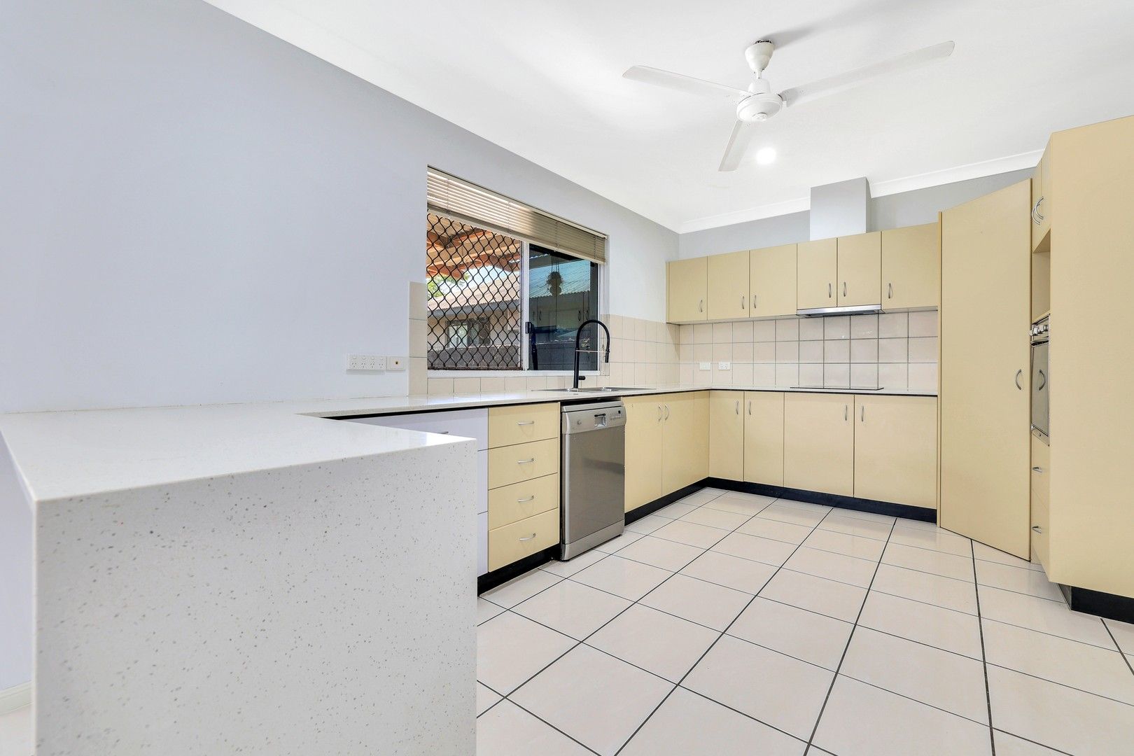 14 Bedford Court, Durack NT 0830, Image 2