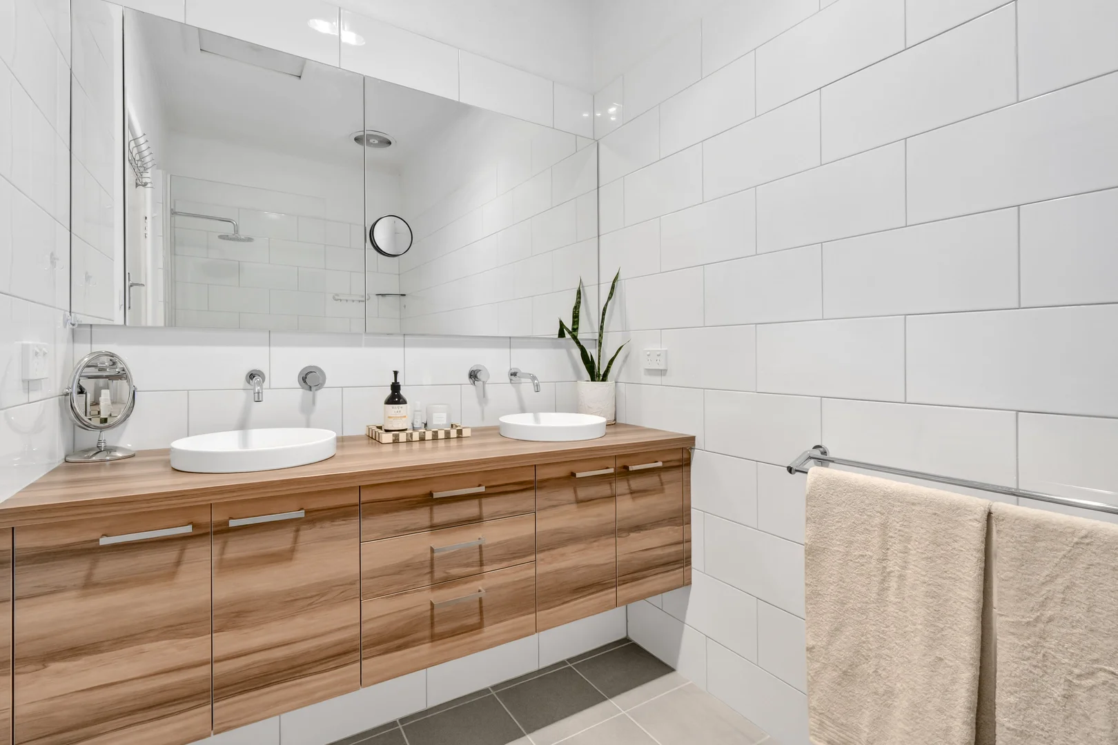 Additional image 12 of 16 Bayview Parade, Hamlyn Heights VIC 3215