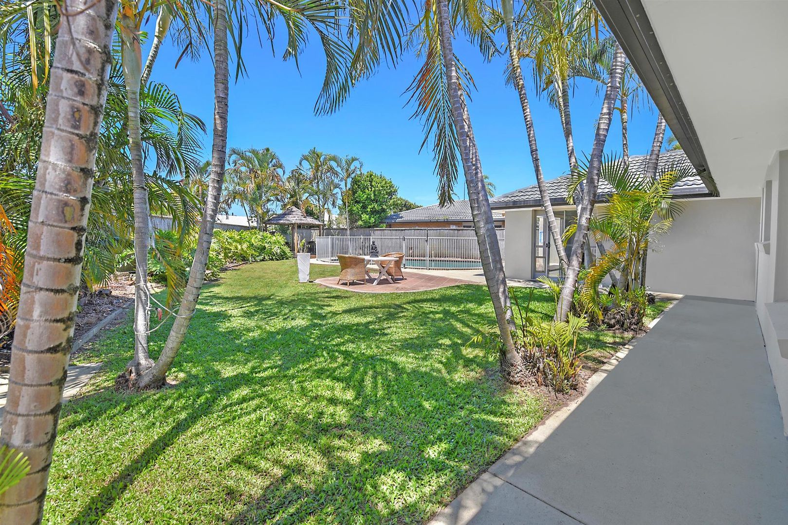 10 Wombat Court, Sorrento QLD 4217, Image 1