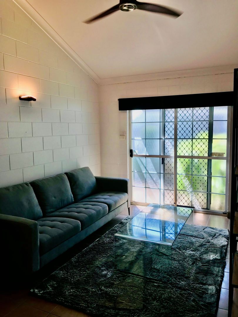 UNIT 7/485 MCCOOMBE STREET, Mooroobool QLD 4870, Image 1