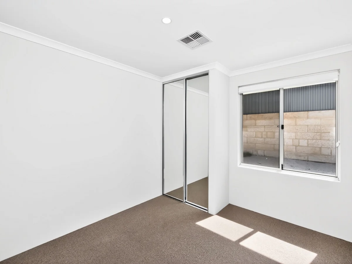 Additional image 16 of 34 Robbins Grove, Eglinton WA 6034