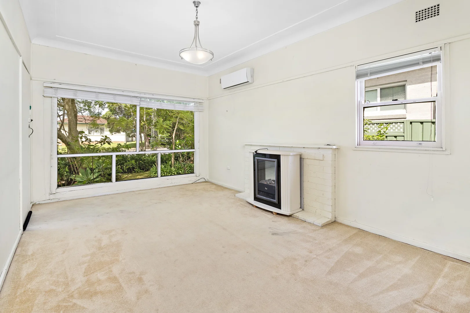 Additional image 3 of 256 Princes Highway, Dapto NSW 2530