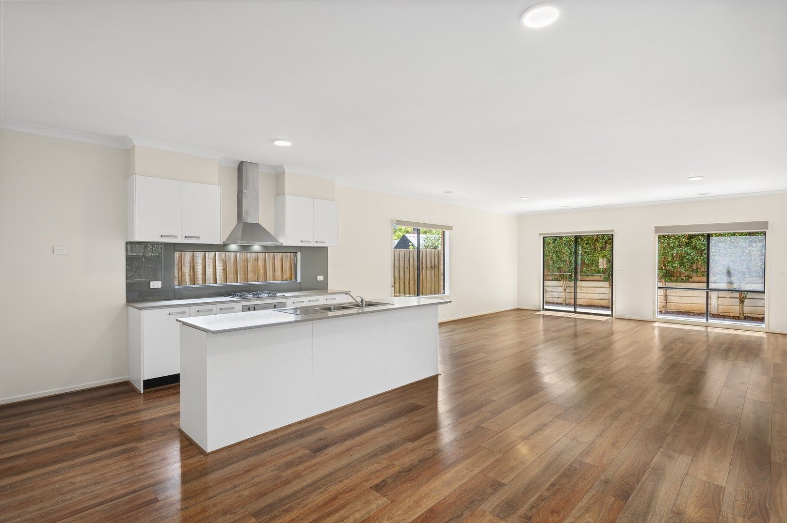 4 bedrooms House in 5 Maskell Court FYANSFORD VIC, 3218