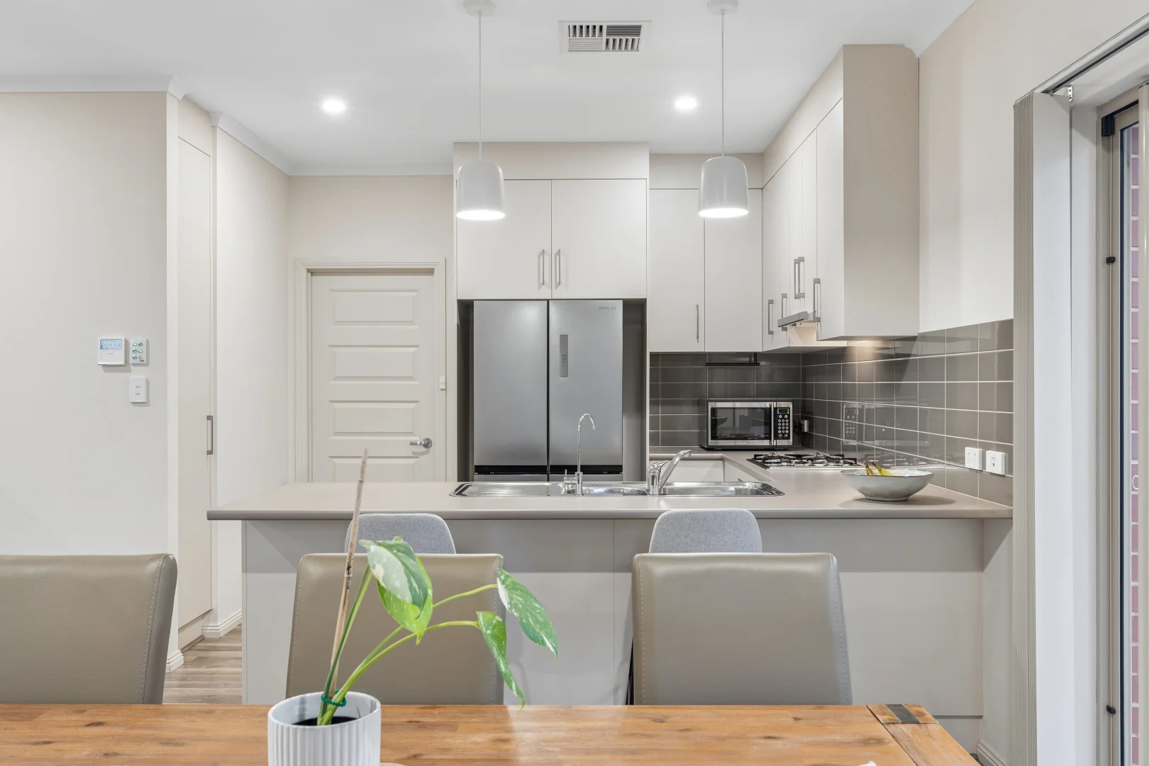 Additional image 2 of 1/52 Valley Road, Hope Valley SA 5090