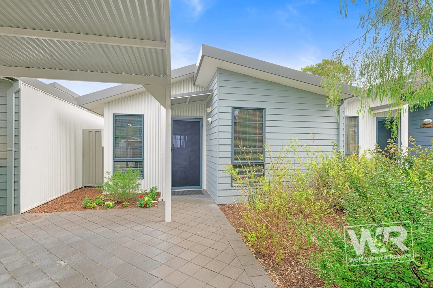 25/20 Grove Street West, Little Grove WA 6330