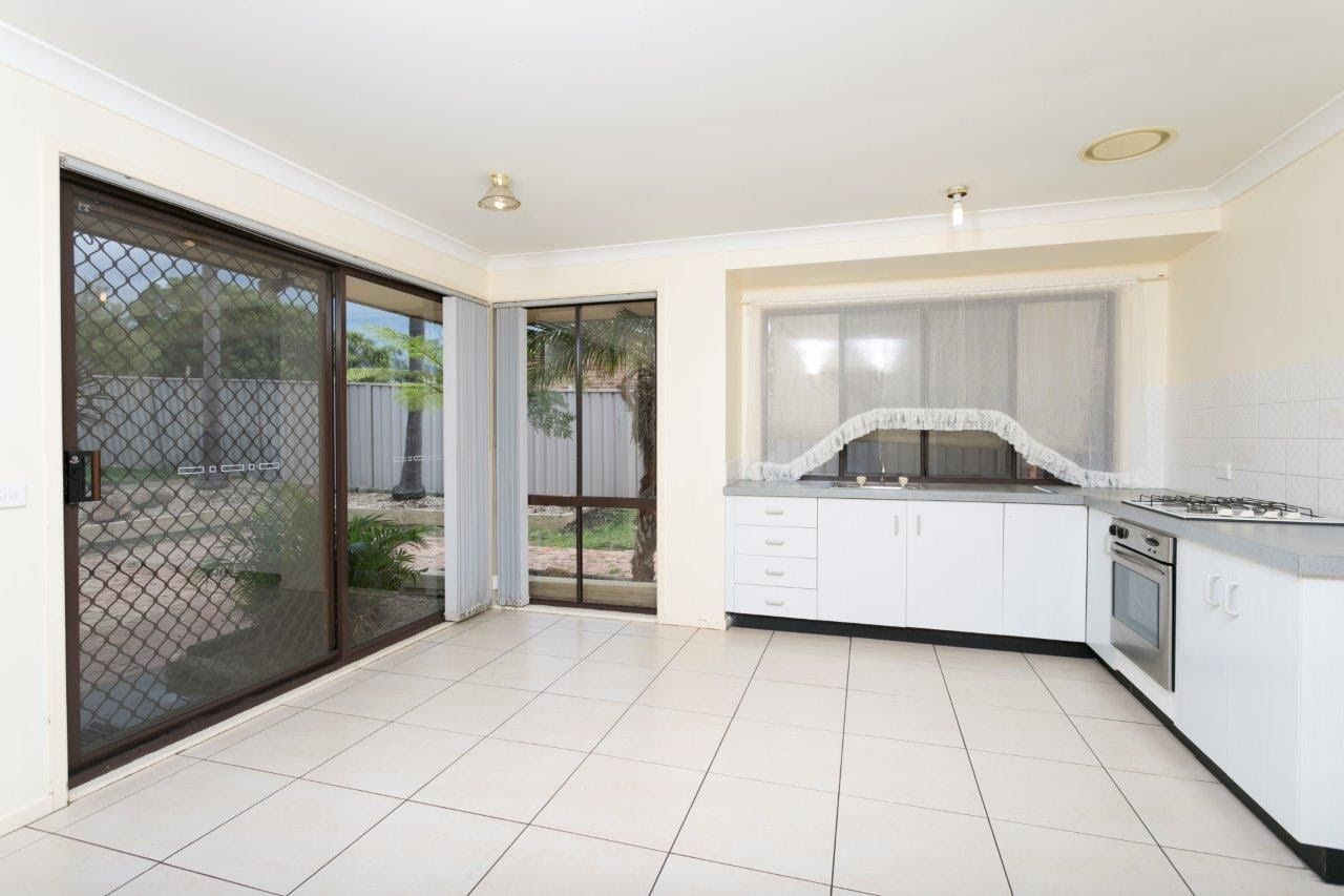 24 Barcoo Circuit, Albion Park NSW 2527, Image 1