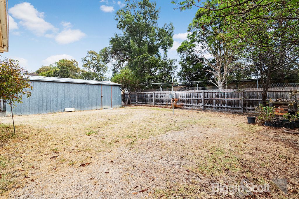 29 Woolwich Drive, Mulgrave VIC 3170, Image 2