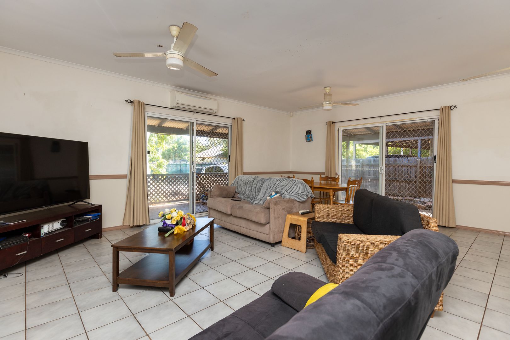 7 Barnsley Place, Cable Beach WA 6726, Image 2