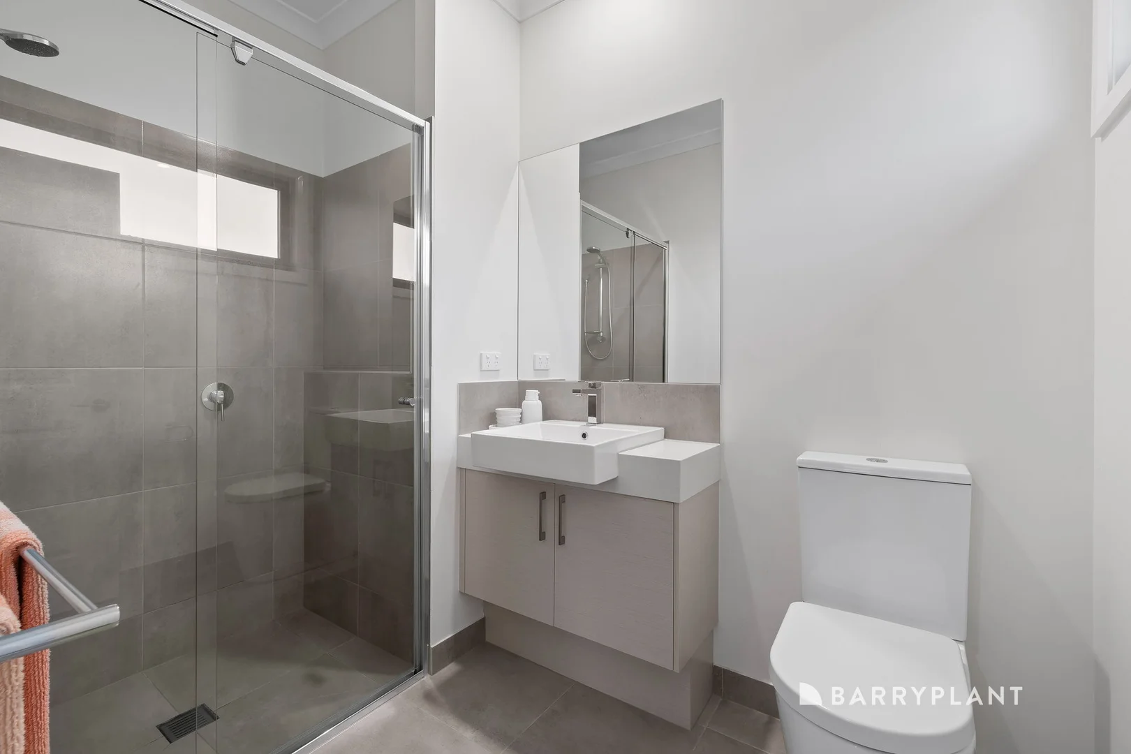 Additional image 6 of 2/27 Saint Davids Drive, Wantirna VIC 3152