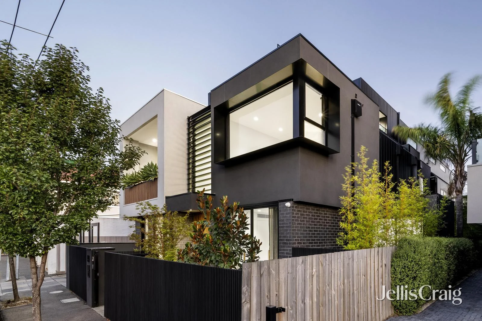 1 Rainsford Street, Elwood VIC 3184