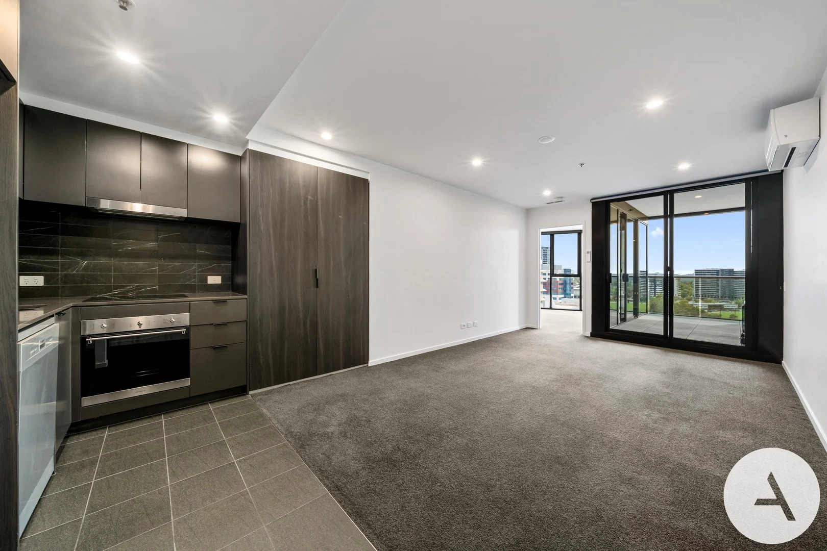 1024/15 Bowes Street, Phillip ACT 2606