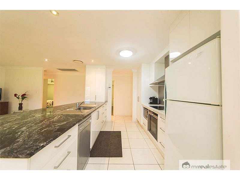 2 Stirling Drive, Rockyview QLD 4701, Image 1