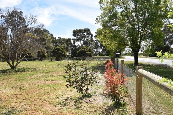 Picture of 100 River Rd, MURCHISON VIC 3610