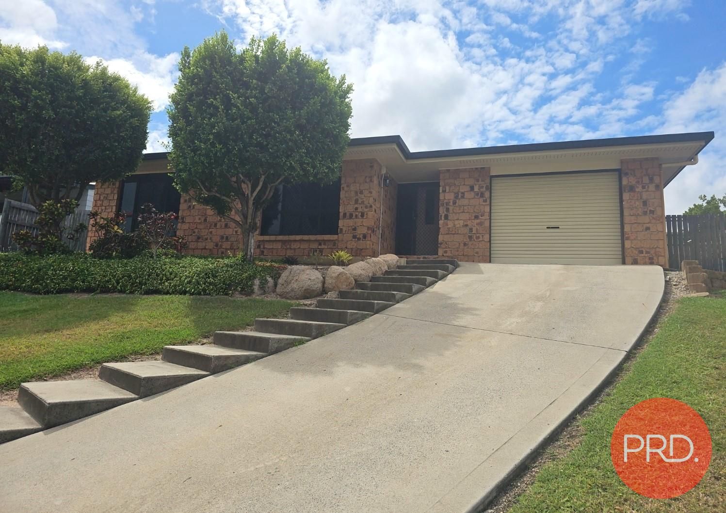 3 bedrooms House in 34 Beltana Drive BOYNE ISLAND QLD, 4680
