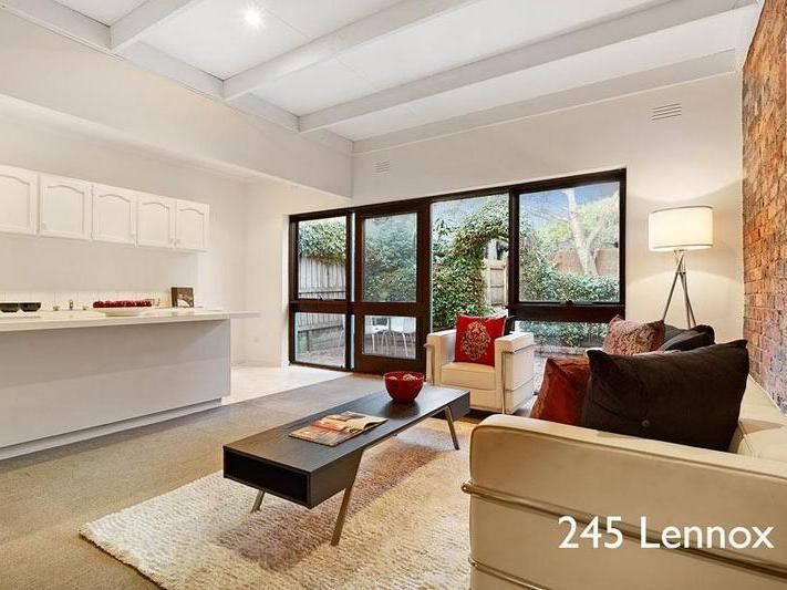 2 bedrooms House in 245 Lennox Street RICHMOND VIC, 3121