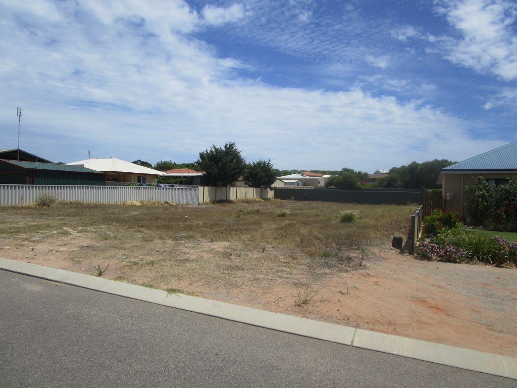 2 Gillam Drive, Dongara WA 6525, Image 2