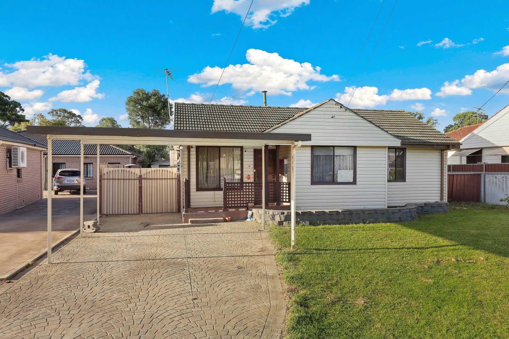 35 Guthega Crescent, Heckenberg NSW 2168, Image 0