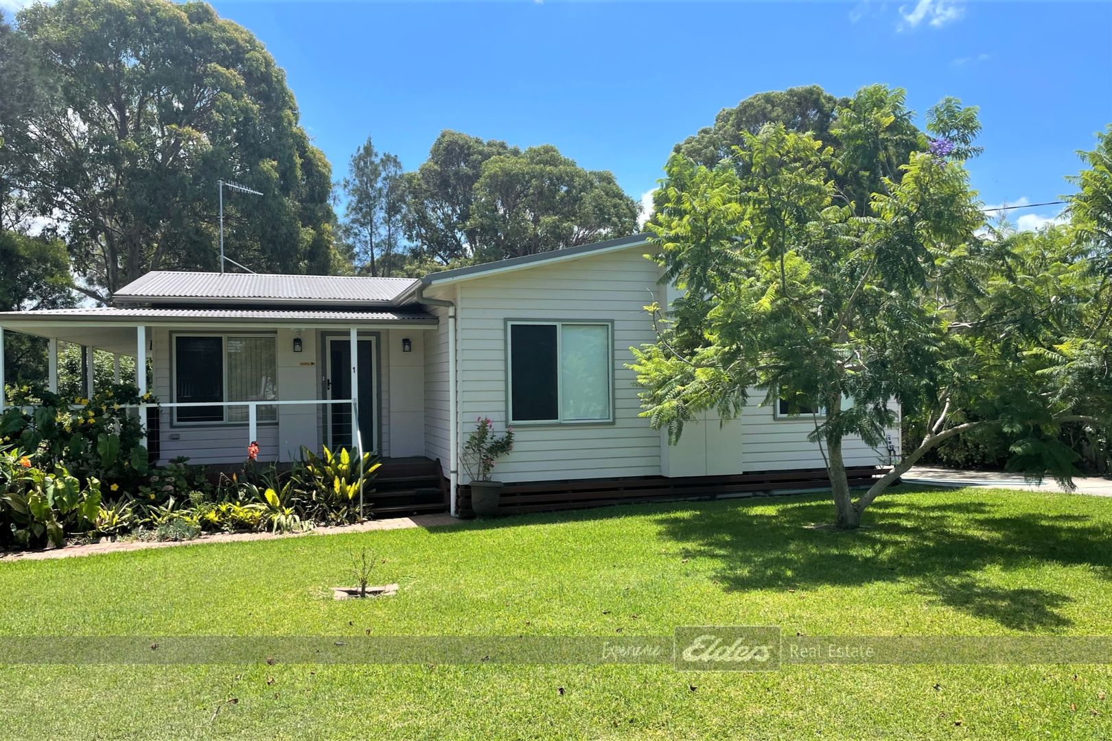 1 Frazer Avenue, Green Point NSW 2428 House For Rent Domain