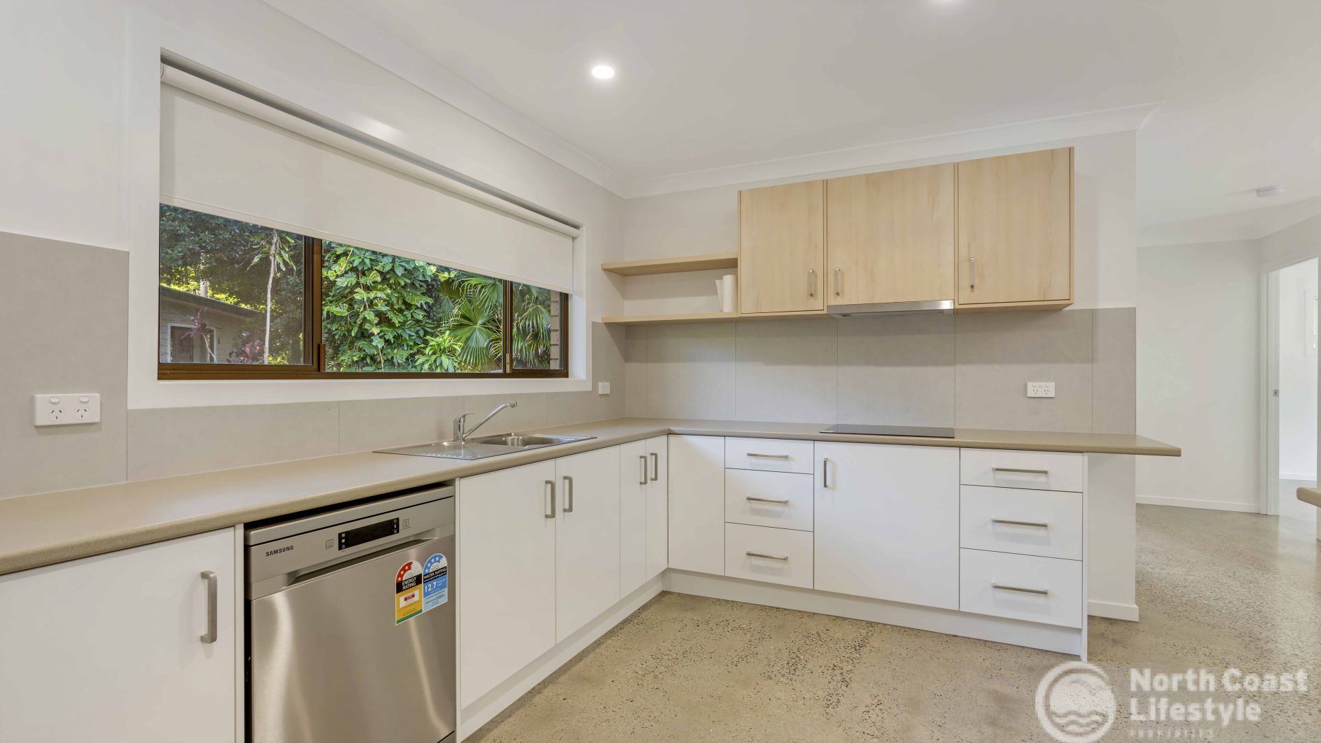 2/16 Elizabeth Avenue, South Golden Beach NSW 2483, Image 1