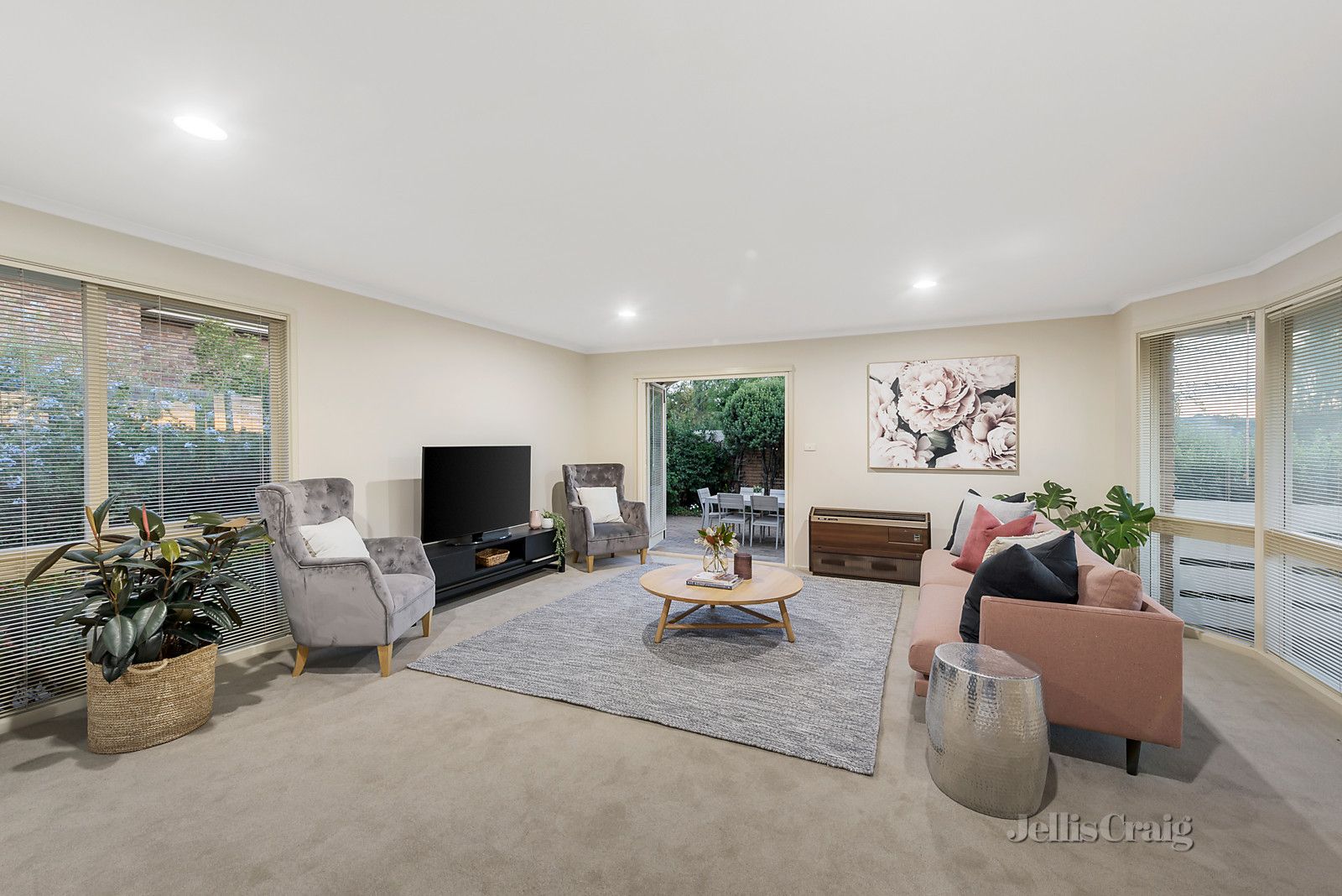 1/9 Valerie Street, Kew East VIC 3102, Image 1