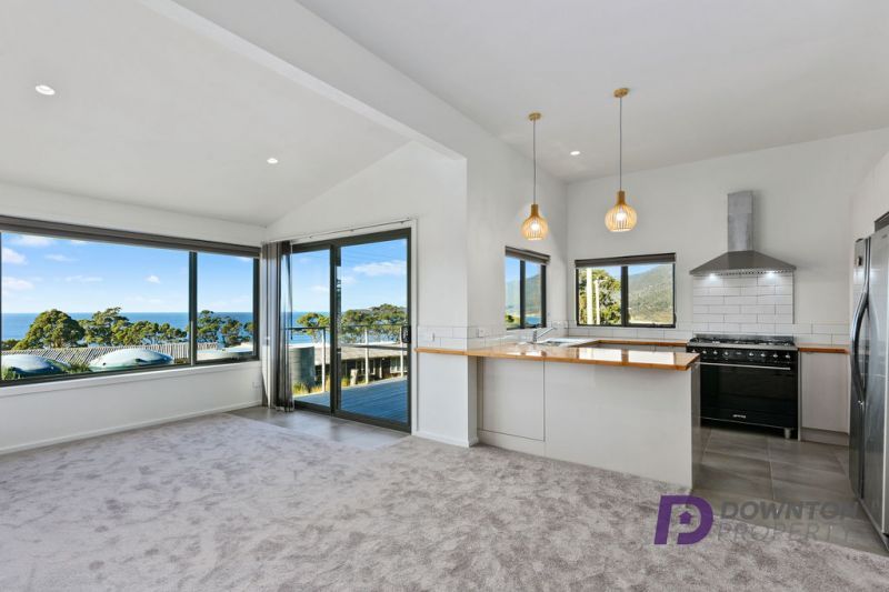 402 Pirates Bay Drive, Eaglehawk Neck TAS 7179, Image 0